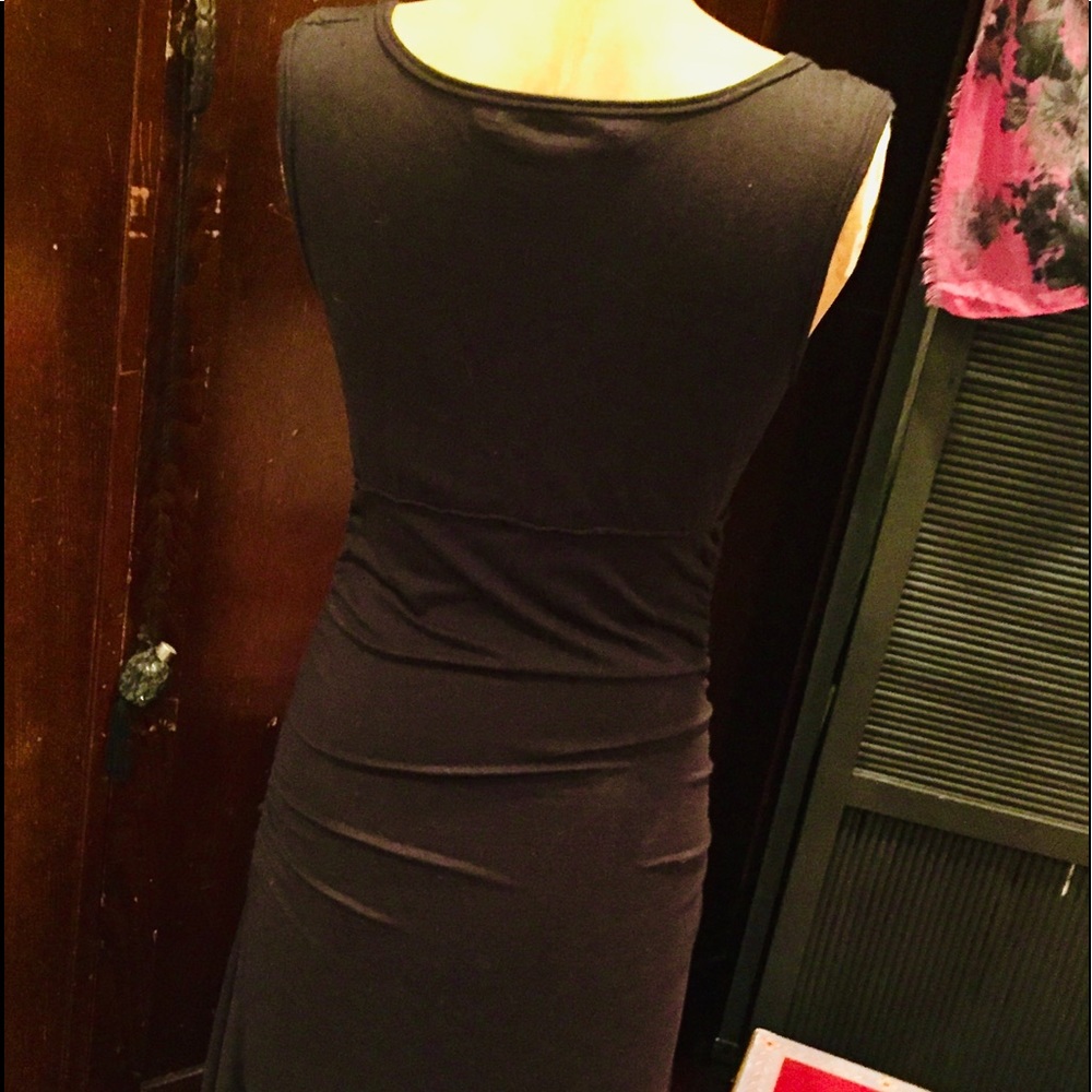 Dress - Picture 4 of 5